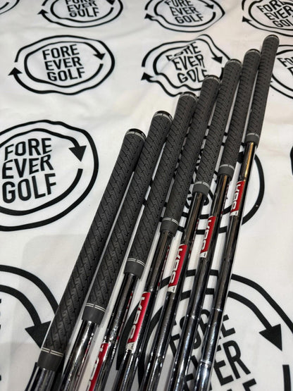 TAYLORMADE P770 (2023) IRONS / 4 - PW / RH / 100g Stiff Flex / GOOD USED