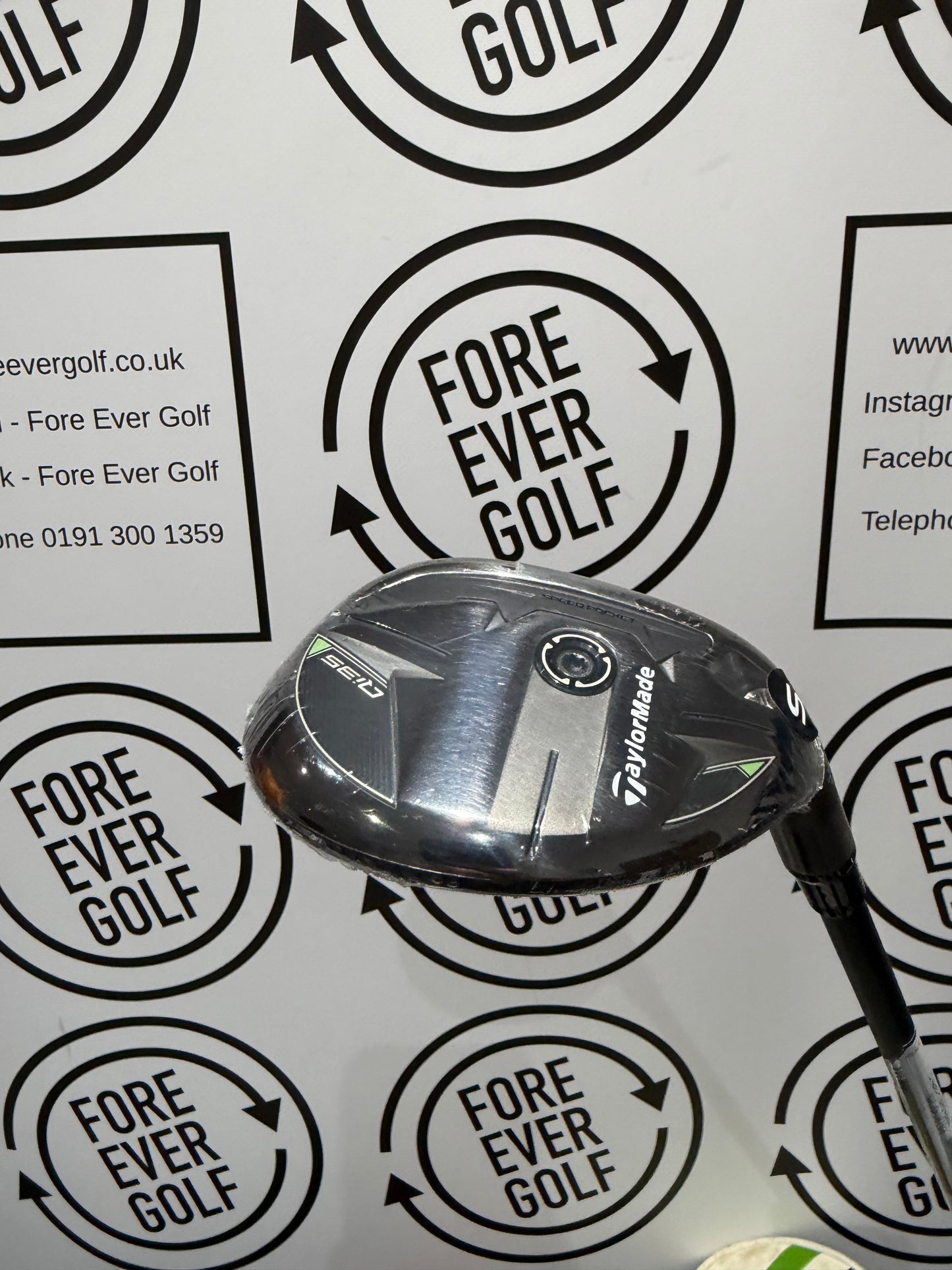 TAYLORMADE Qi35 3 HYBRID / 19 Deg / RH / 70g Stiff Flex