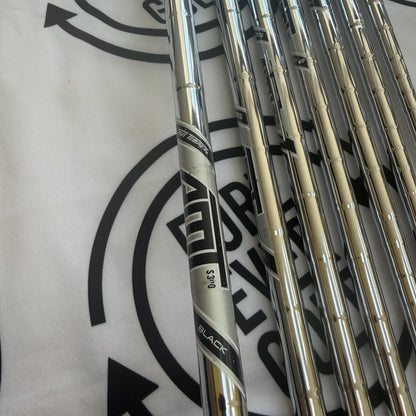 TITLEIST T200 (2021) IRONS / 4 - PW / RH / AMT Black Shafts / Stiff Flex / VGC