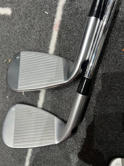 PING G440 IRONS / 6 - PW / Mens RH / Regular Flex
