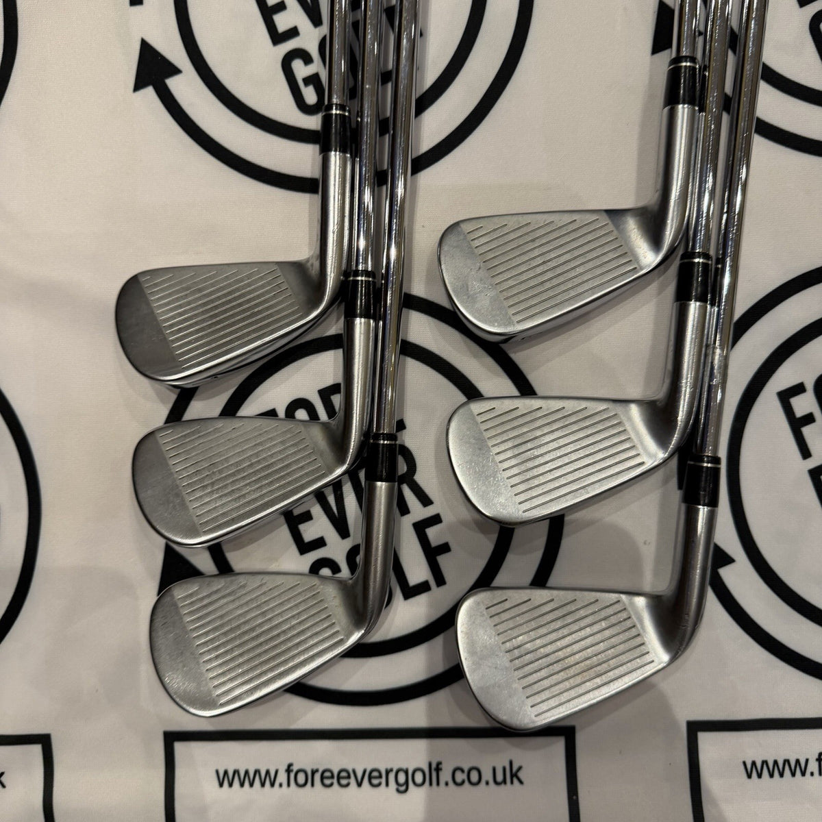CALLAWAY APEX CF-19 IRONS / 4 - 9 Iron / Mens RH / 105g Stiff Flex / GOOD USED