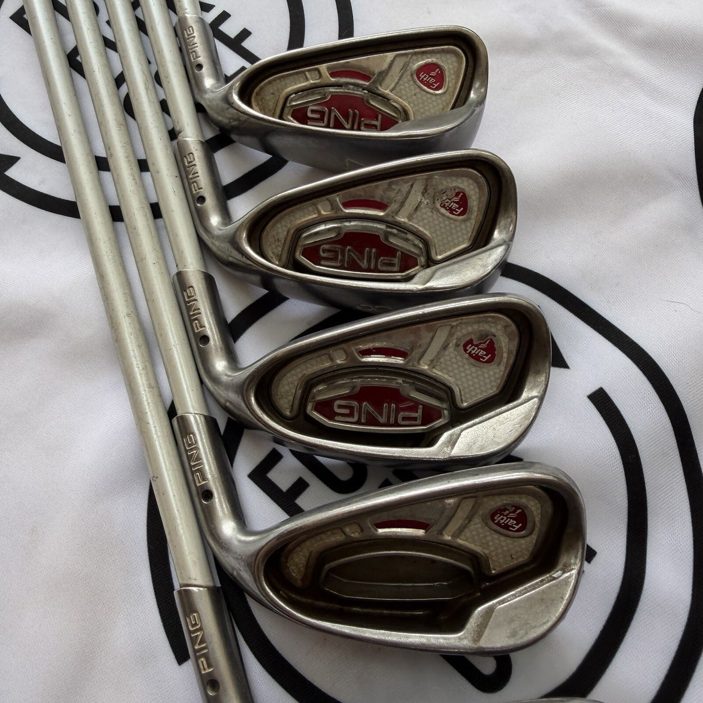 PING FAITH IRONS / 7 - SW / RH Ladies Flex / FAIR USED