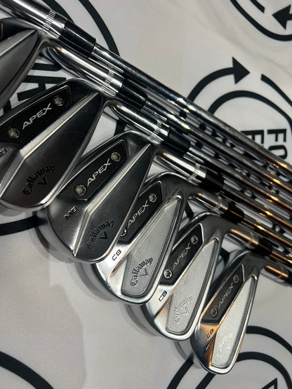 CALLAWAY APEX CB/MB (2024) COMBO IRONS / 4 - 10 / RH 120g X-Stiff Flex