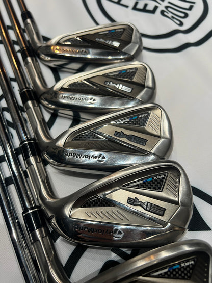 TAYLORMADE SIM2 MAX IRONS / 5 - PW / RH / 85g Reg Flex