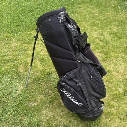 TITLEIST Golf Cary Bag / Black/White / 6 Way Divide / GOOD USED