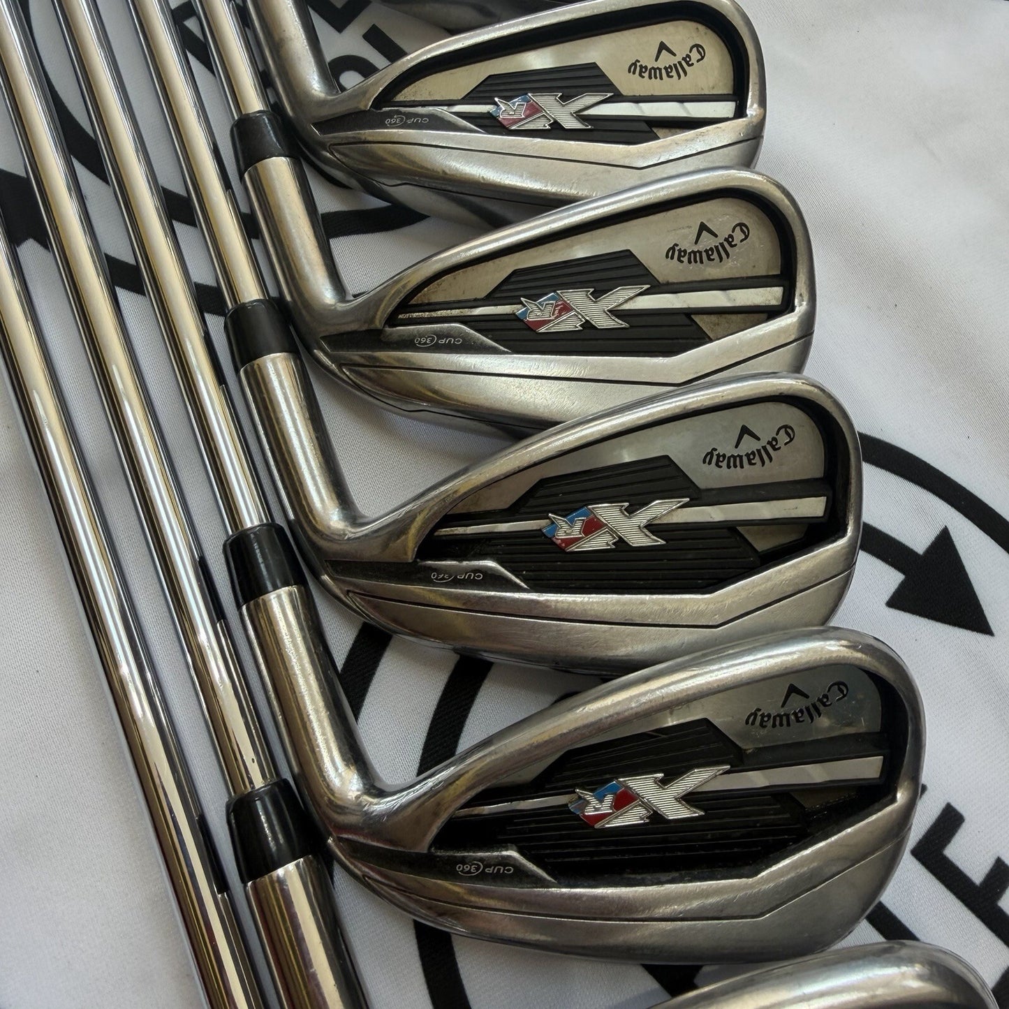 CALLAWAY XR IRONS / 5 - PW + SW / RH / 95g Reg Flex / GOOD USED