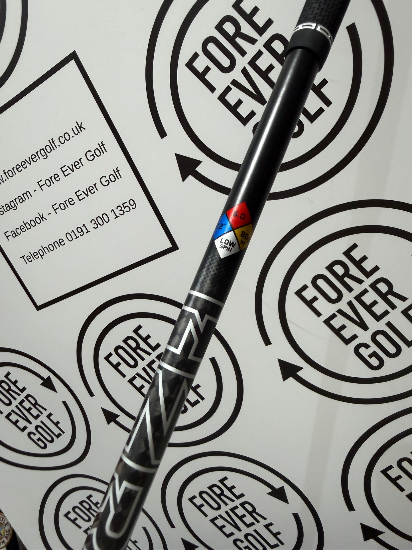 TITLEIST GT2 3 HYBRID / 18 Degree / RH / 80g Stiff Flex