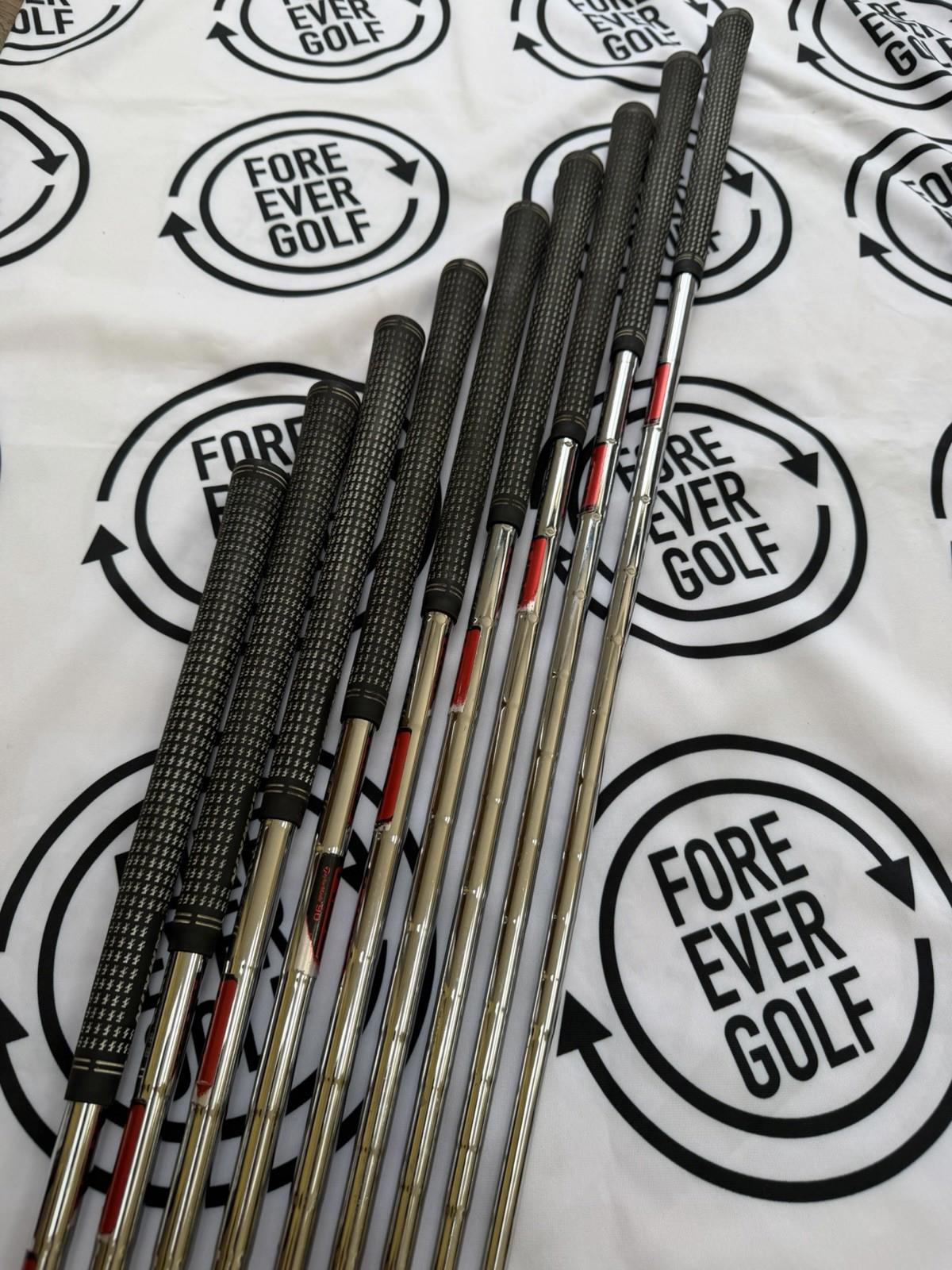 TAYLORMADE M2 IRONS / 5 - PW + GW + SW + LW (9 clubs) / 90g Reg Flex / RH / GOOD