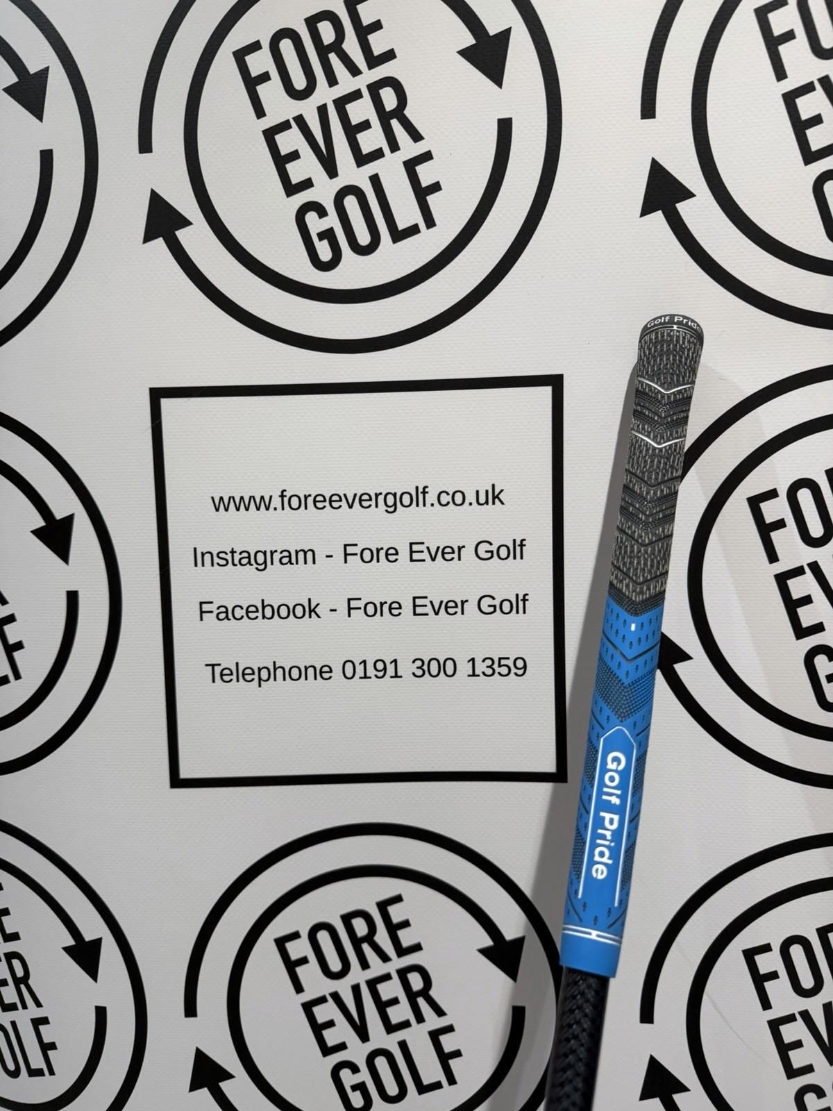 TITLEIST TS2 4 HYBRID / 21 Degree / RH / 70g Stiff Flex / GOOD USED