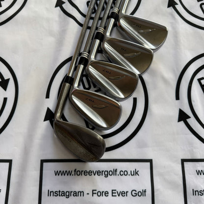 FOURTEEN TB-7 IRONS / 7 - PW + 48 / RH 95g Reg Flex / ACCRA IZ SHAFTS / V.GOOD