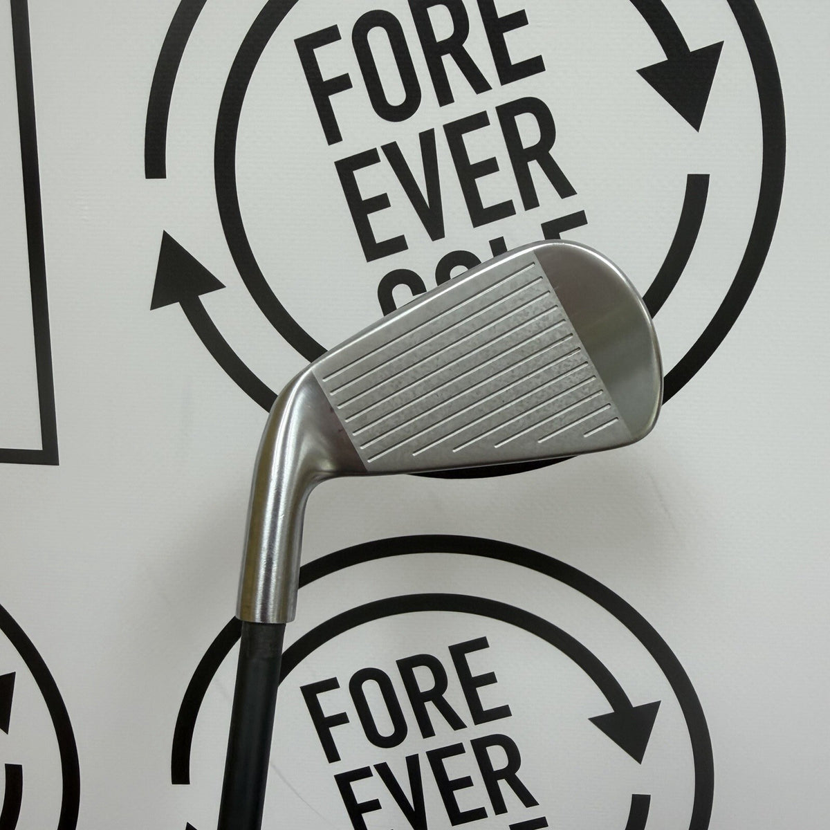 TITLEIST U500 2 IRON / Mens RH / 90g Stiff Flex / GOOD USED
