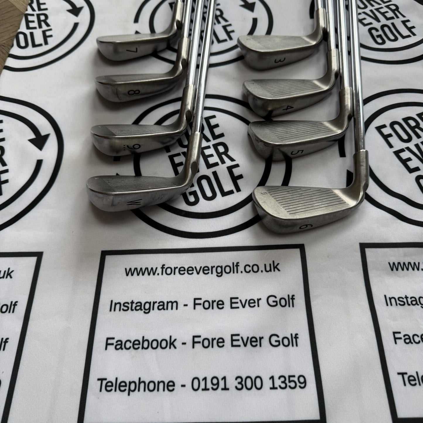 PING i15 IRONS / 3 - PW / RH / White Dot / Reg Flex / OK USED