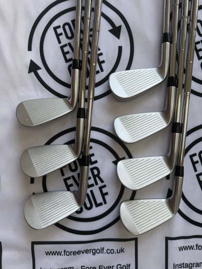 TITLEIST T250/T250* COMBO IRON SET / 4 - PW / RH / AMT White X Flex / MINT USED