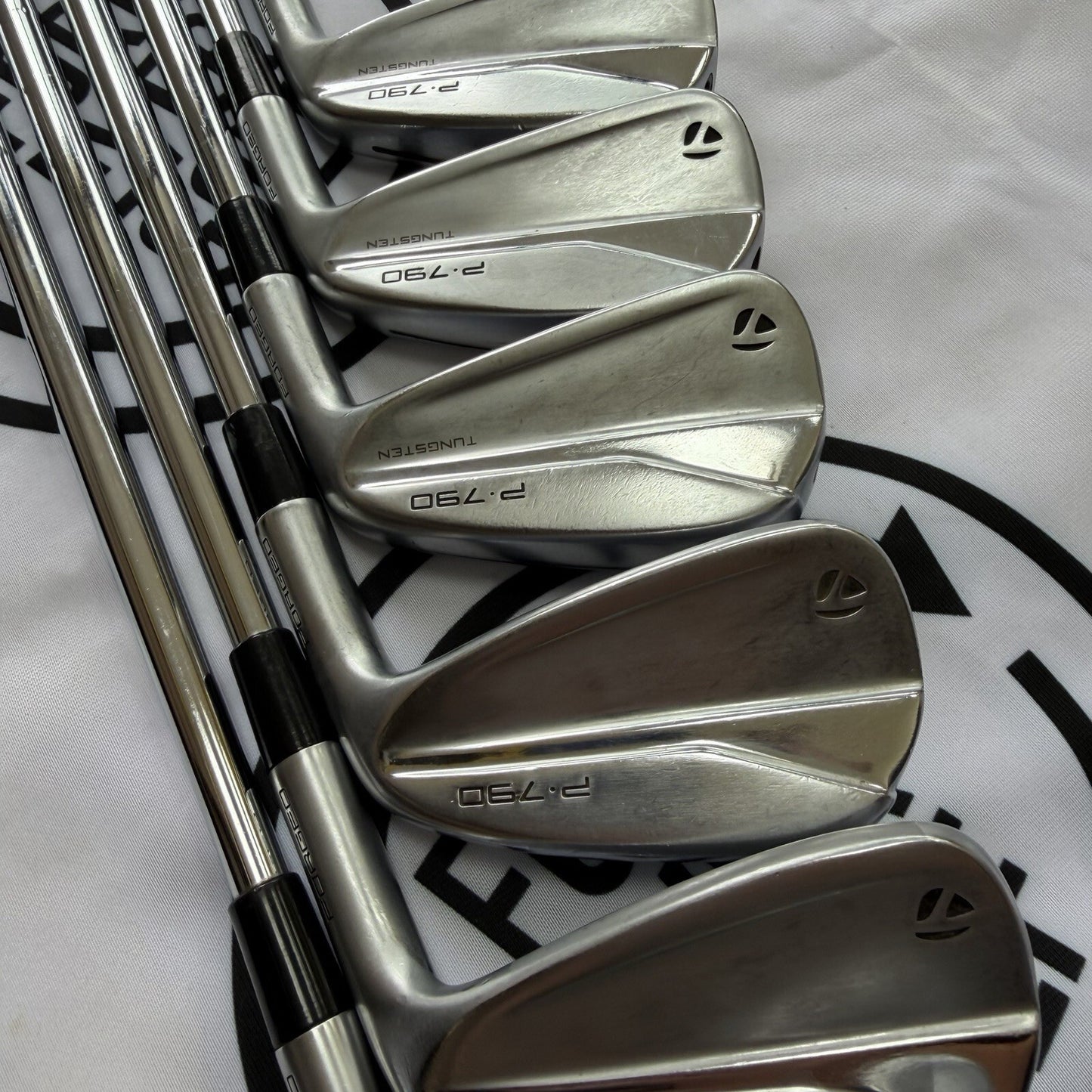 TAYLORMADE P790 (2021) IRONS / 5 - PW / 105g Stiff Flex / V.GOOD USED