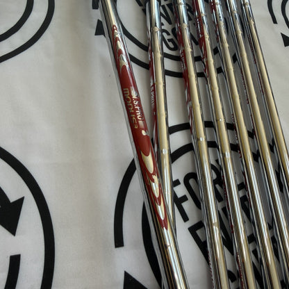 TAYLORMADE P7MC (2023) IRONS / 4-PW / Mens RH / 120g Stiff Flex / V.GOOD USED