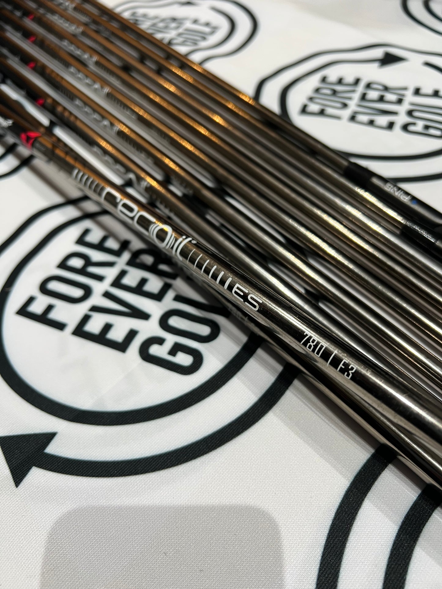 PING G710 IRONS / 4 - SW / Blue Dot / RH / Reg Flex Graphite Shafts