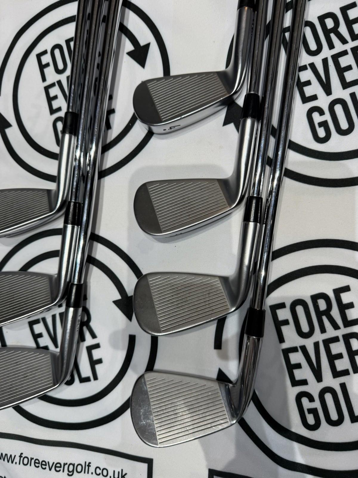 CALLAWAY APEX PRO ‘19 IRONS / 4 - PW / Mens RH / 125g X Flex Shafts / V.GOOD