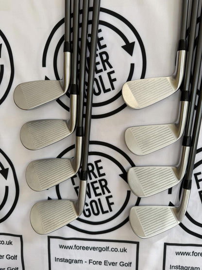 TITLEIST T250 IRONS / 4 - PW + 48 / RH / 65g Reg Flex MMT Graphite Shafts / VGC