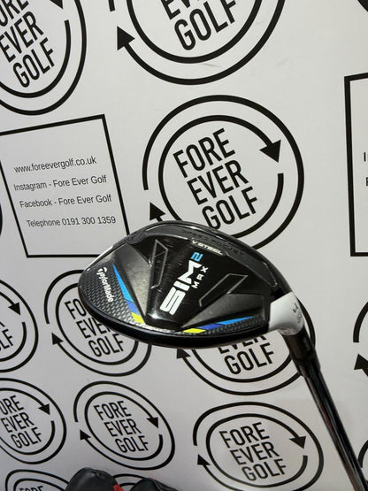 TAYLORMADE SIM2 MAX 4 HYBRID / 22 Degree / Mens RH / 60g Reg Flex / MINT USED