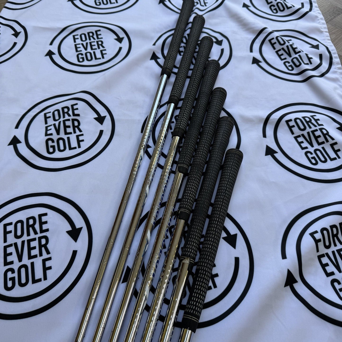 PING i500 IRONS / 4 - PW / Mens LH / Red Dot / 105g Reg Flex / OK USED