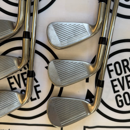 CALLAWAY XR IRONS / 5 - PW / Mens RH / 80g Reg Flex / V.GOOD USED