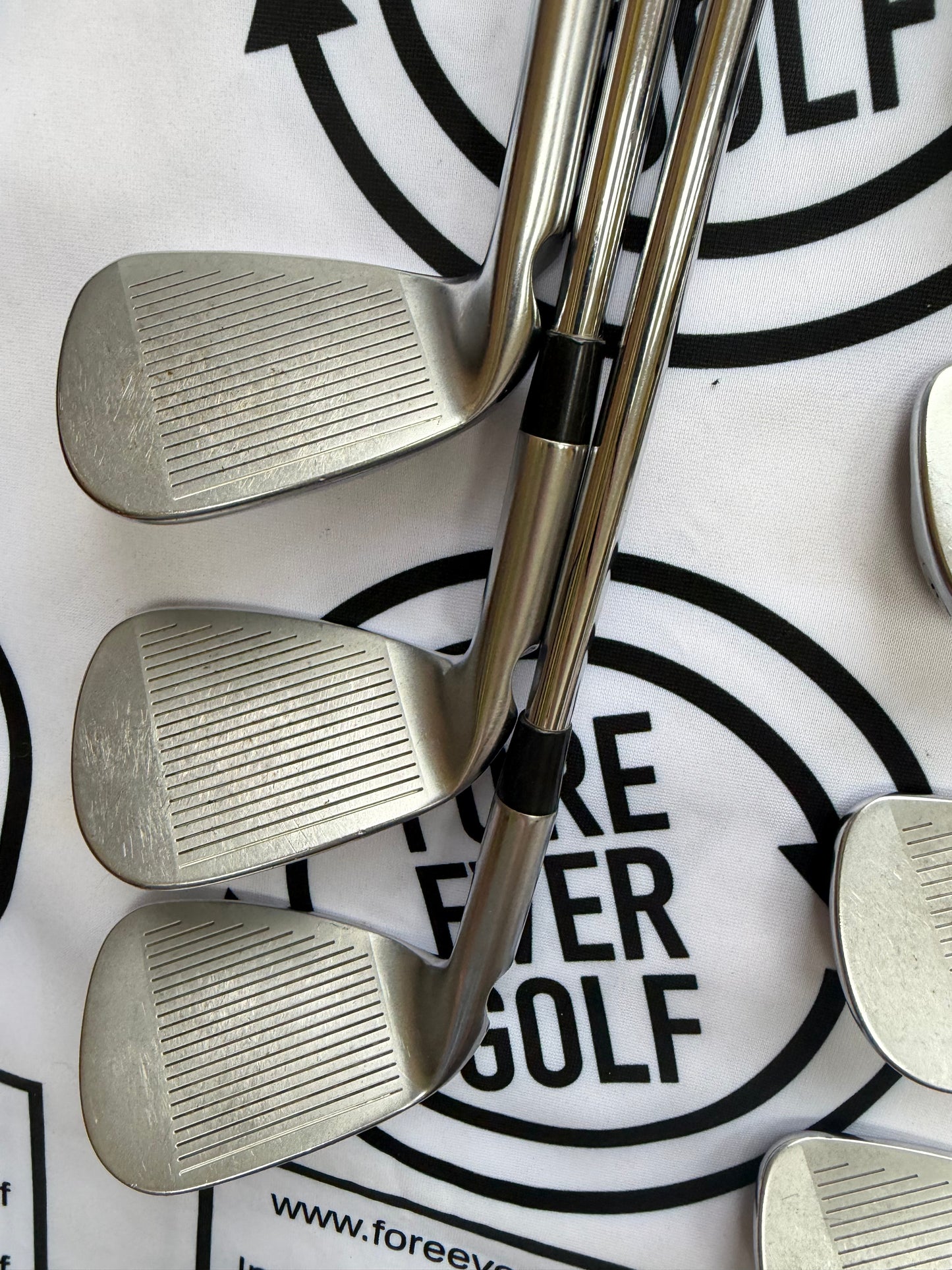 PING i525 IRONS / 5 - UW / BLUE Dot / Mens RH / 98g Reg Flex