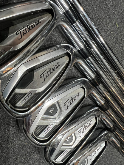 TITLEIST T300 IRONS (2021) / 5 - GW / Mens RH / Stiff Flex