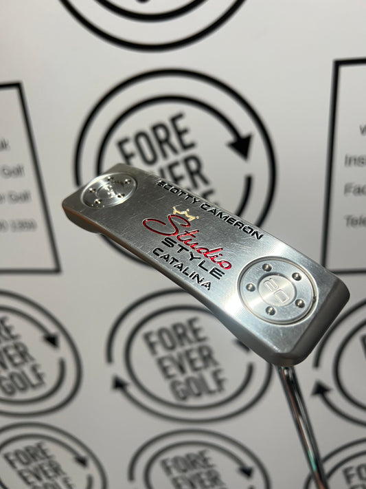 SCOTTY CAMERON STUDIO STYLE CATALINA PUTTER / 33” / RH