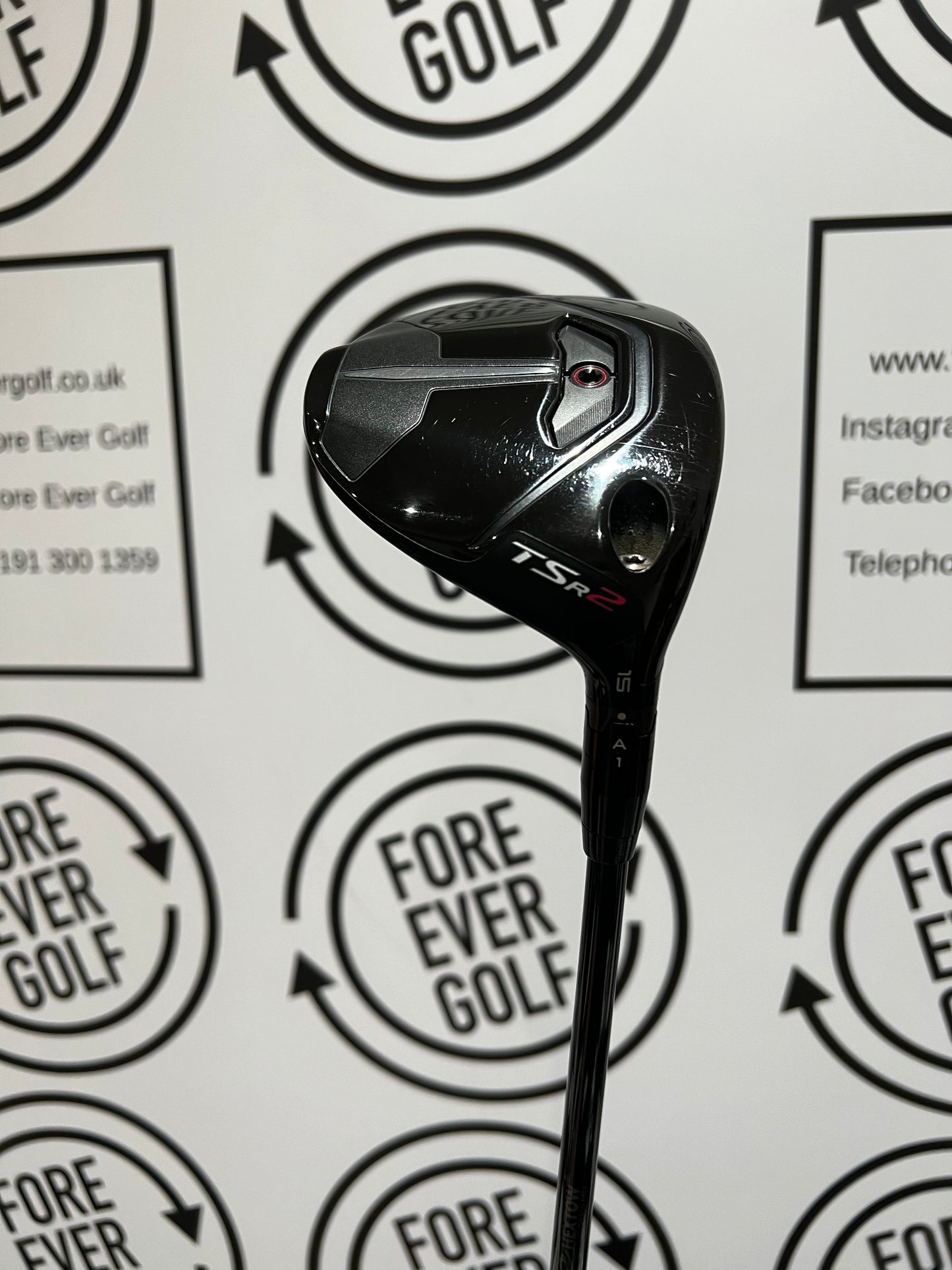TITLEIST TSR2 3 WOOD / 15 Deg / 70g Reg Flex / RH