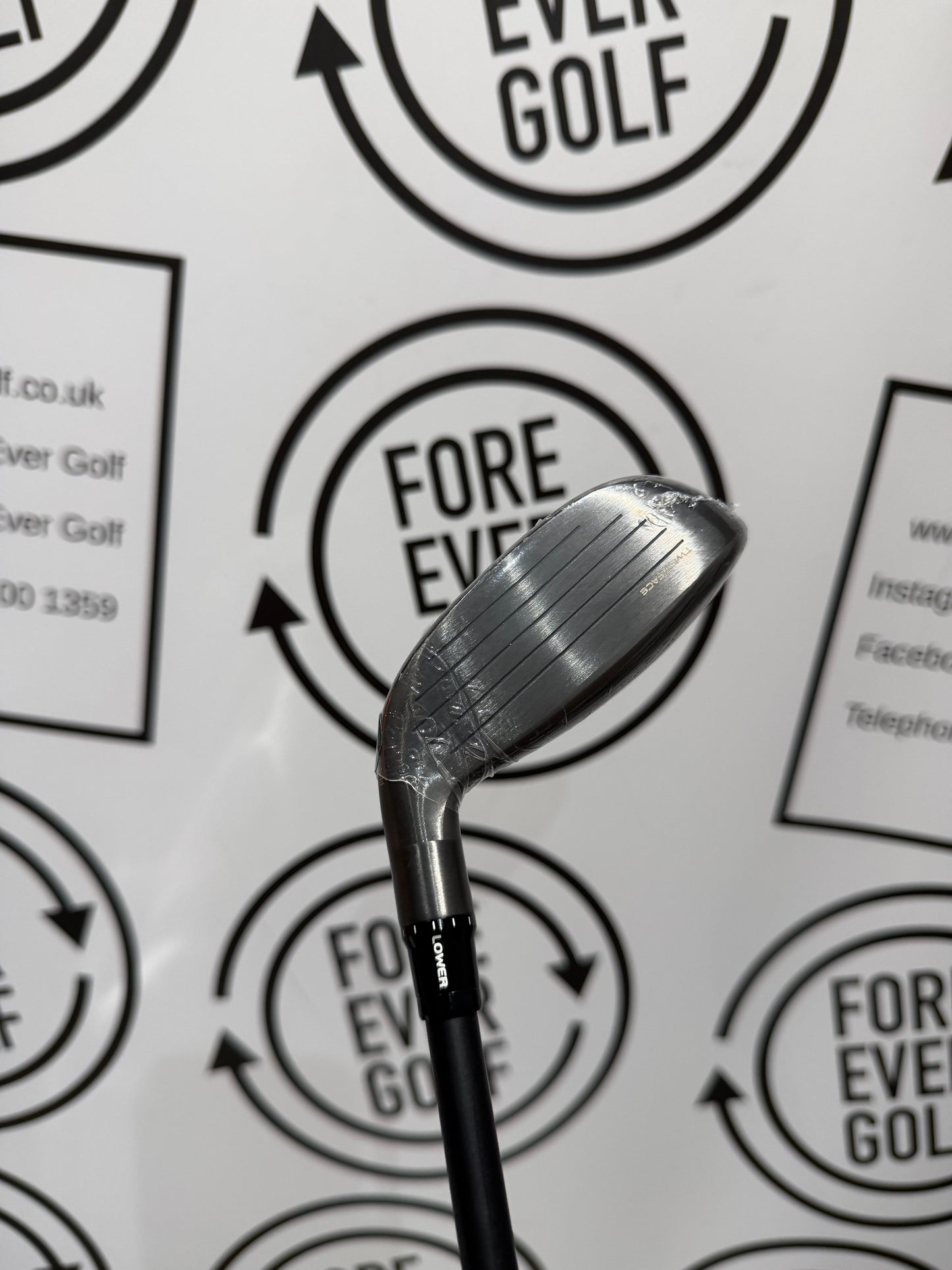 TAYLORMADE Qi35 3 HYBRID / 19 Deg / RH / 70g Stiff Flex