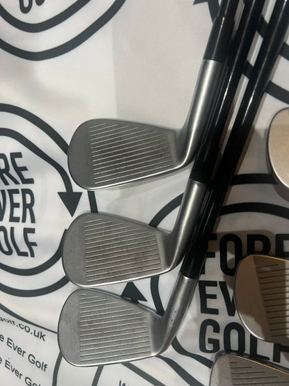 TAYLORMADE P770 IRONS (2023) / 5 - PW / RH / 60g Reg Flex GRAPHITE Shafts/ MINT