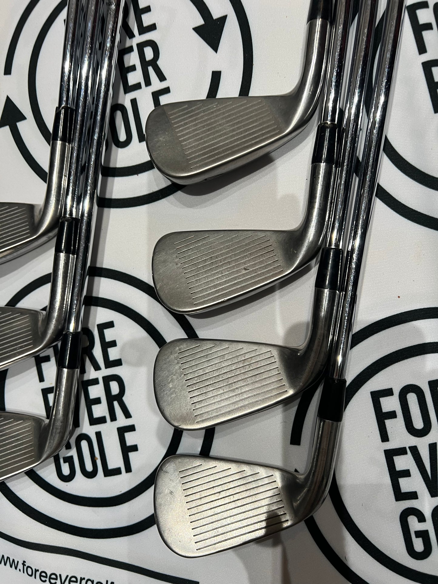 TITLEIST AP1 716 IRONS / 5 - PW / 127g Reg Flex / Mens RH