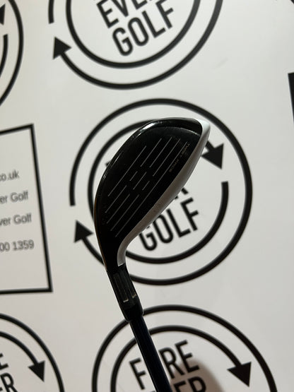 TAYLORMADE SIM2 5 WOOD / 18 Deg / RH / 50g Reg Flex