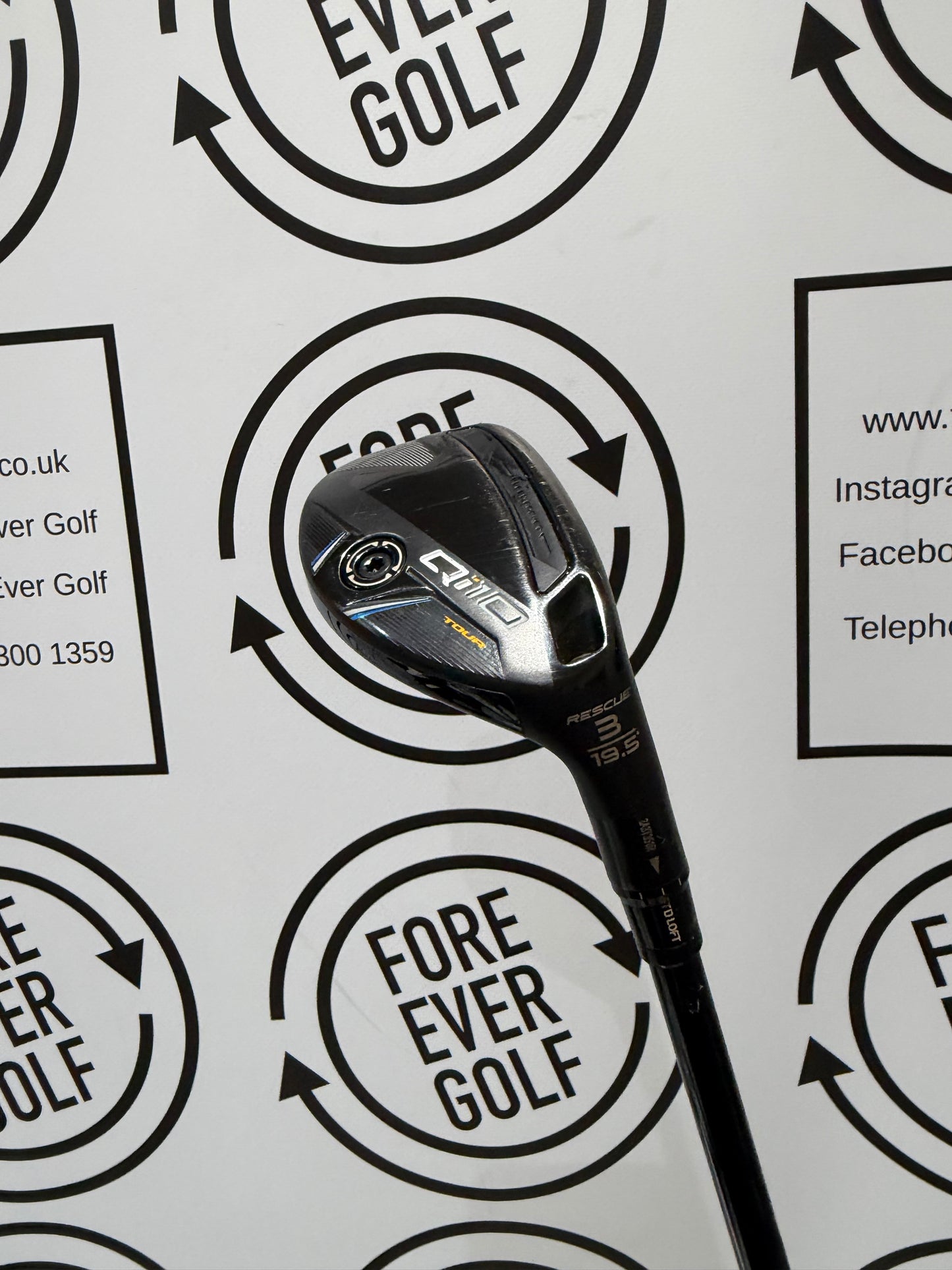 TAYLORMADE Qi10 TOUR 3 HYBRID / 19.5 Deg / RH / 95g X-Stiff Flex