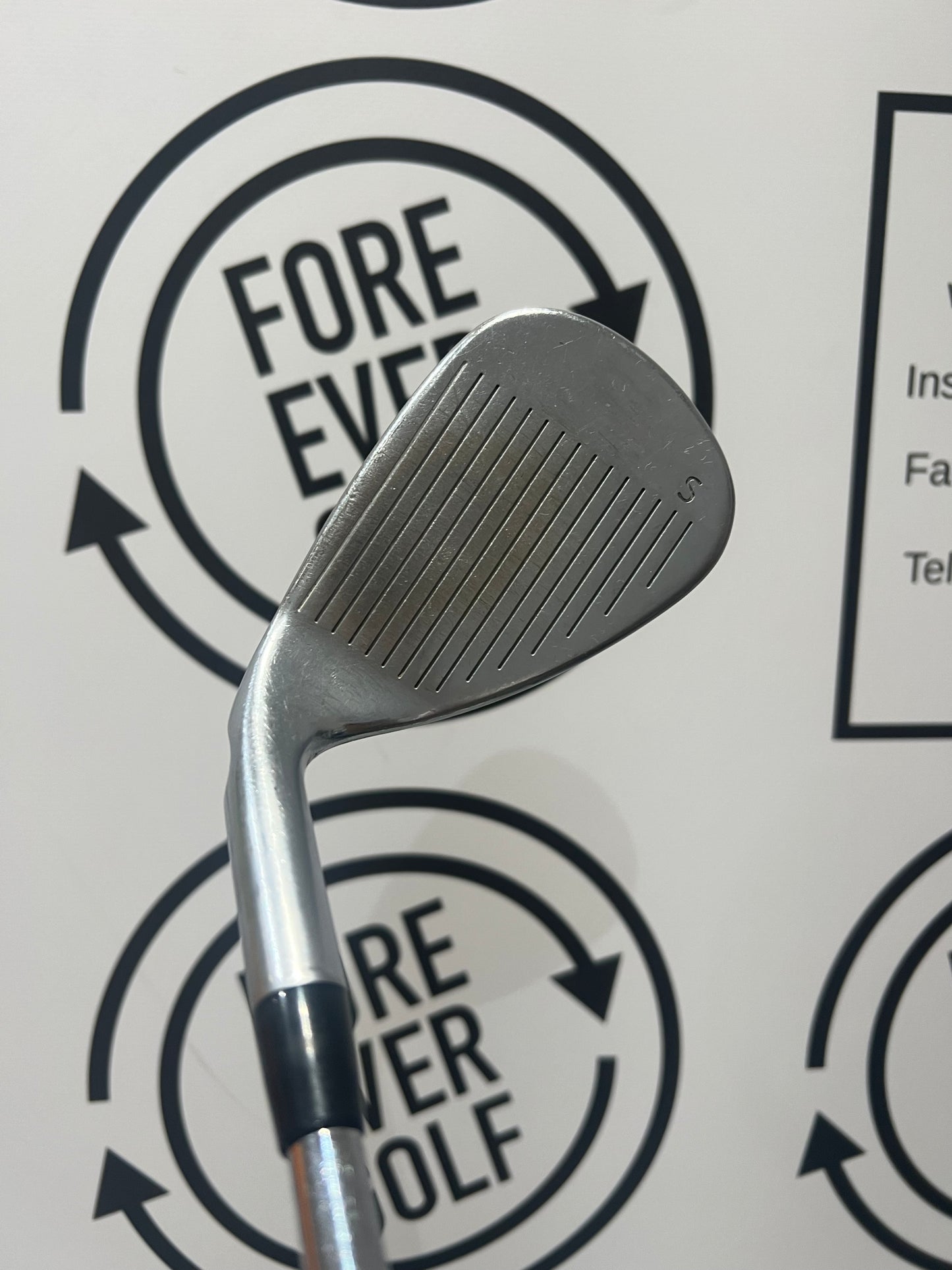 PING G400 SAND WEDGE / RH / Green Dot / 110g Reg Flex