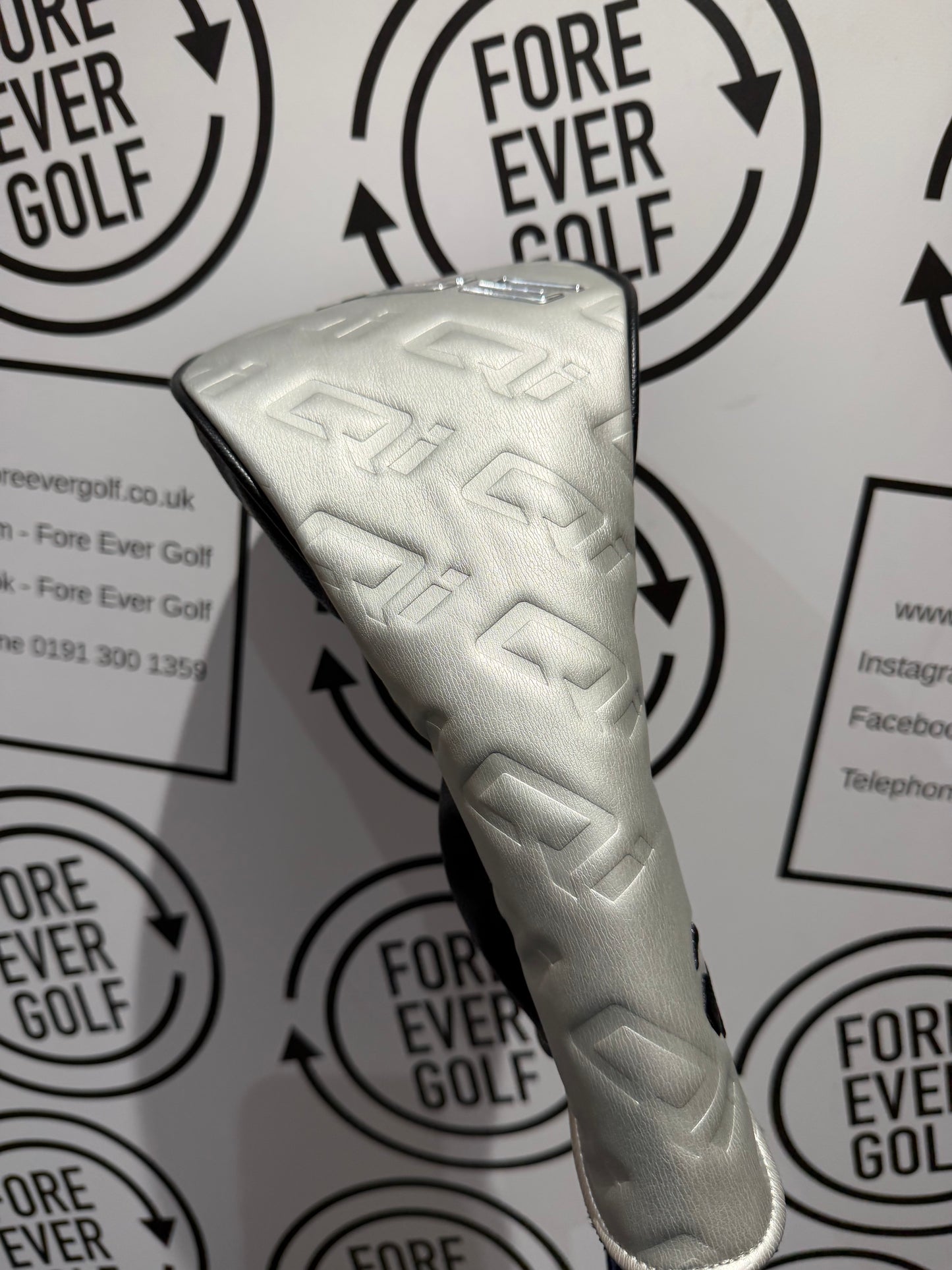 TAYLORMADE Qi35 LS Driver / 9 Degree / RH / 60g Stiff Flex