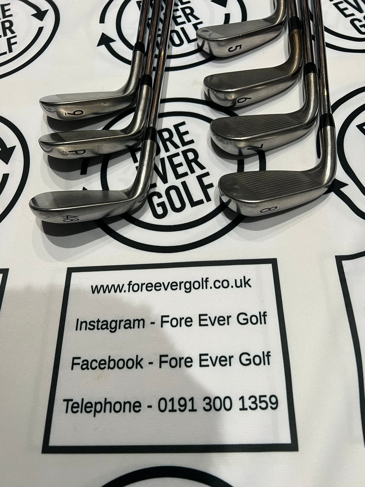 TITLEIST T300 (2019) IRONS / 5 - GW / Mens RH / 95g Stiff Flex