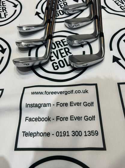 CALLAWAY APEX TCB FORGED IRONS / 4 - PW / RH / 120g Stiff Flex