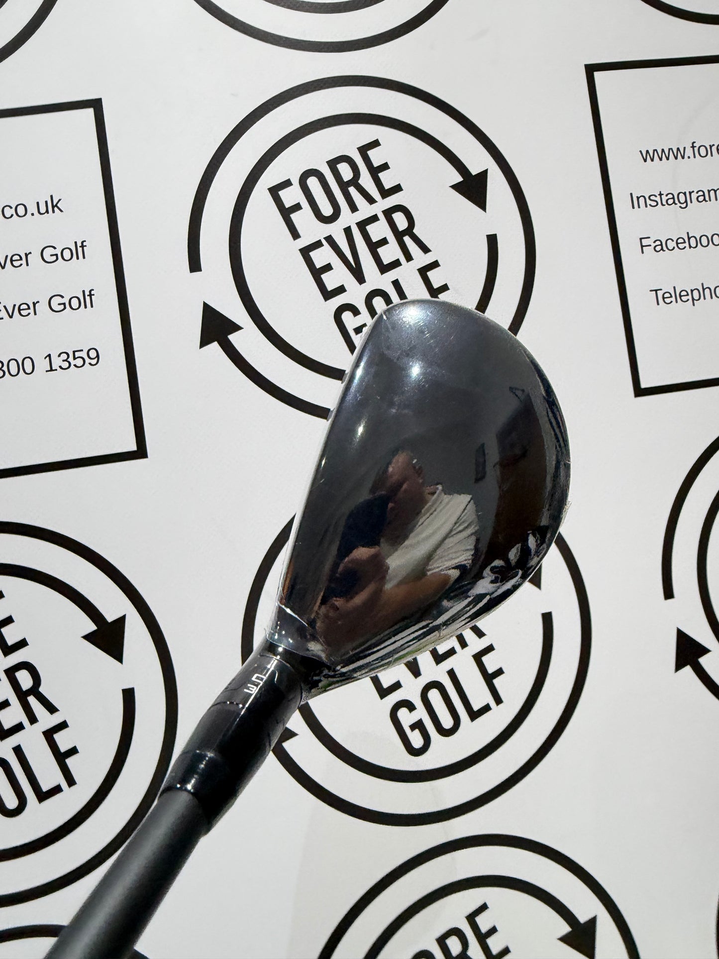 TITLEIST GT2 3 HYBRID / 18 Degree / RH / 80g Stiff Flex