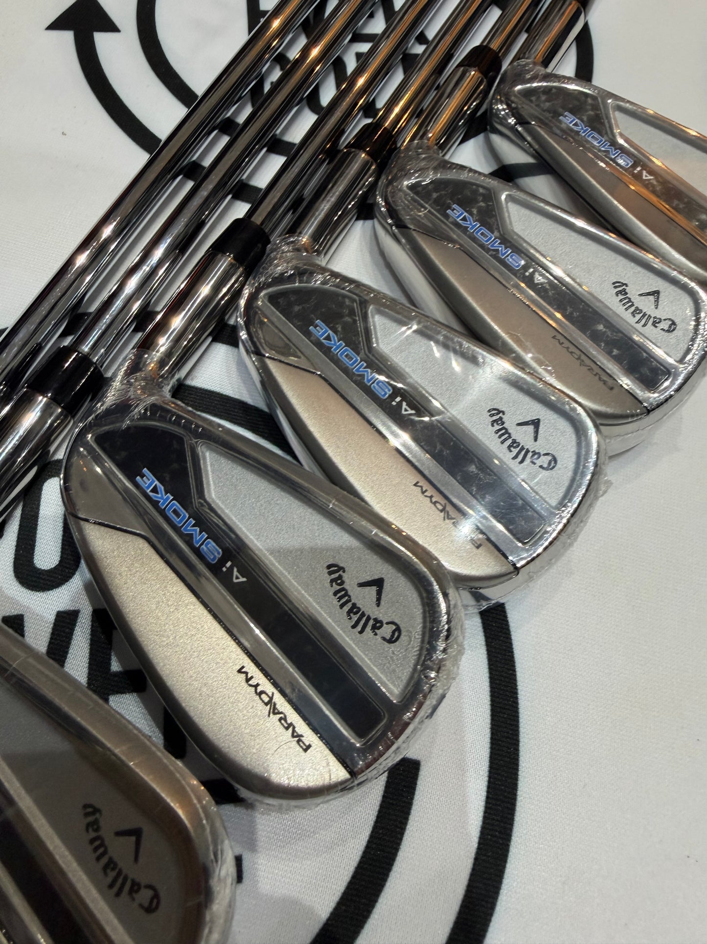 CALLAWAY Ai SMOKE IRONS / 5 - PW / Mens RH / 95g Reg Flex