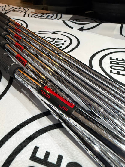 TAYLORMADE P770 (2023) IRONS / 4 - PW / TOUR FST Stiff Flex / RH