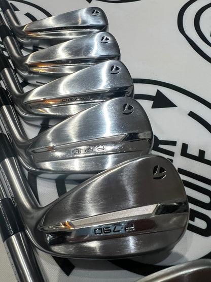 TAYLORMADE P790 (2025) IRONS / 5 - PW / RH / 85g Reg Flex