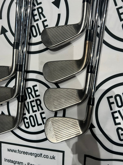 TITLEIST T300 (2019) IRONS / 5 - GW / Mens RH / 95g Stiff Flex