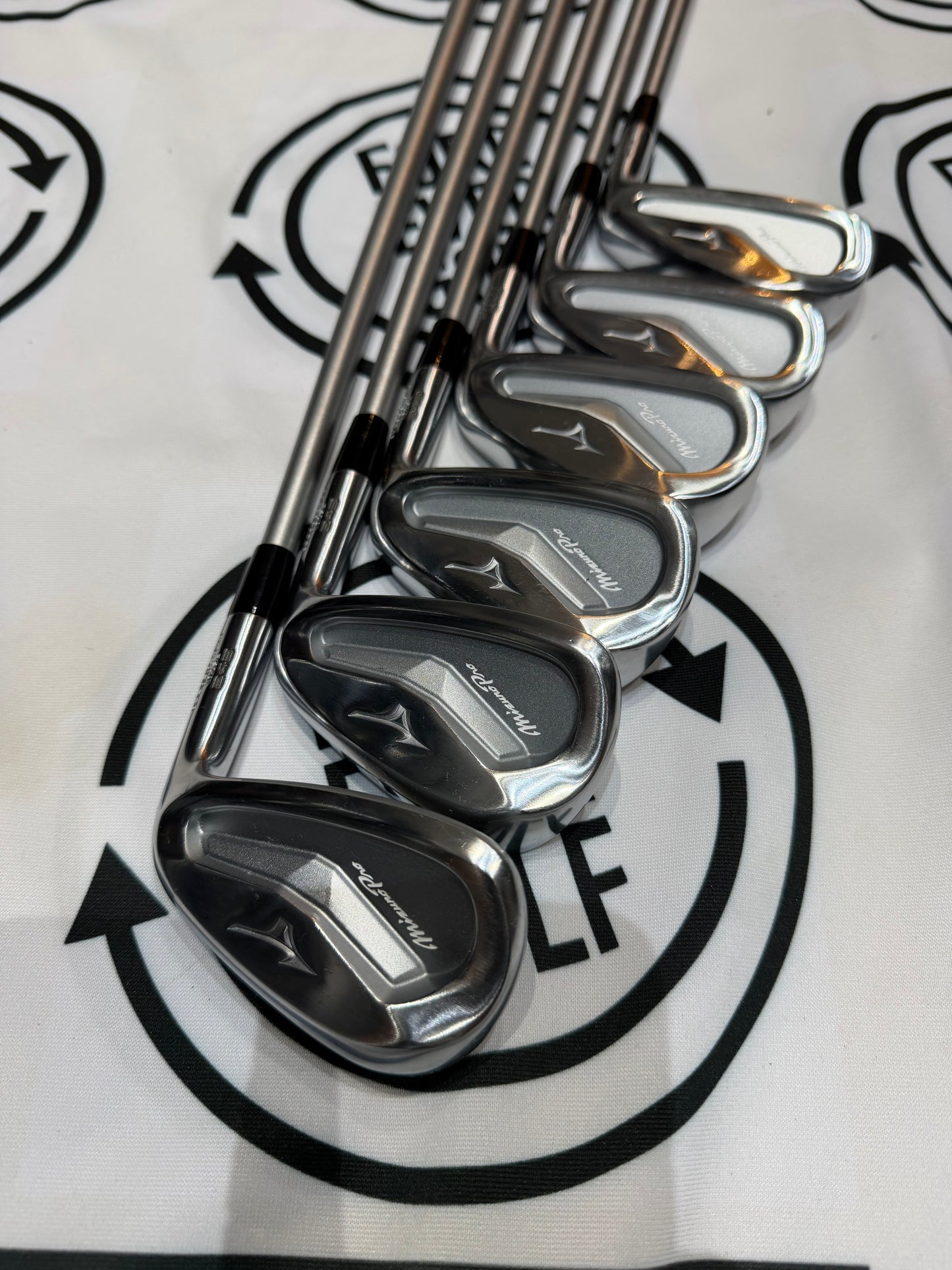 MIZUNO PRO 243 IRONS / 5 - PW / RH / 130g X-Stiff Flex C TAPER Shafts