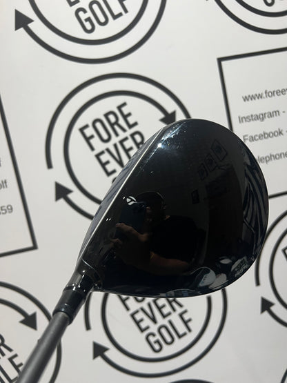 TAYLORMADE Qi10 LS DRIVER / 10.5 Deg / RH / 60g Stiff Flex