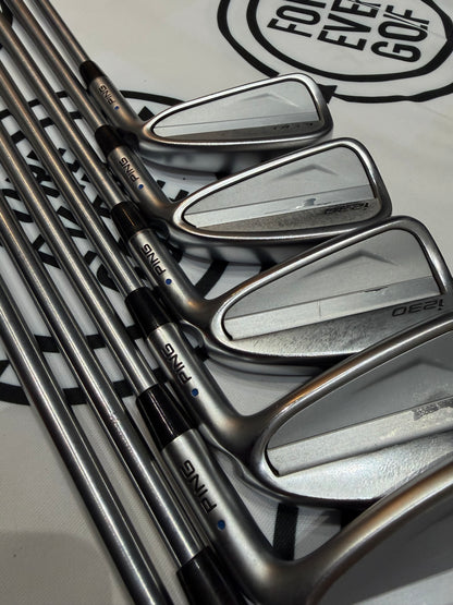 PING i230 IRONS / 4 - PW / Blue Dot / Mens RH / 115g X-Stiff Flex
