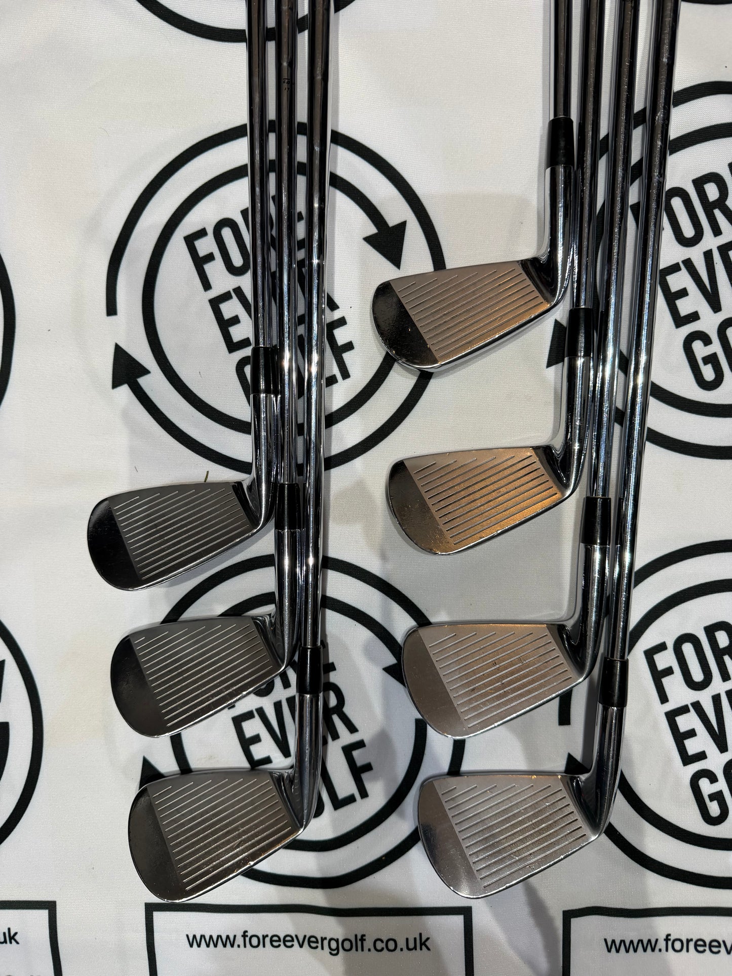 MIZUNO MP-54 IRONS / 4 - PW / Mens RH / 115g Stiff Flex