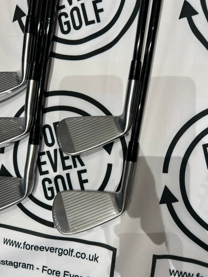 TAYLORMADE P770 (2024) IRONS / 6 - PW / RH / Stiff Flex / KBS Black Shafts