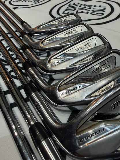 TITLEIST AP2 718 IRONS / 4 - PW / Mens RH / Tour FST Stiff Flex