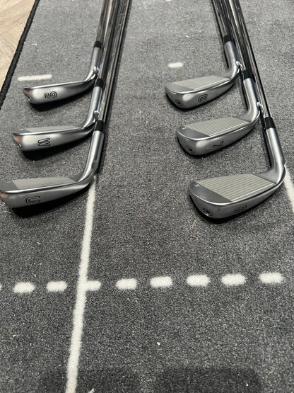 PING G425 IRONS / 6 - UW / Orange Dot / RH / Regular Flex